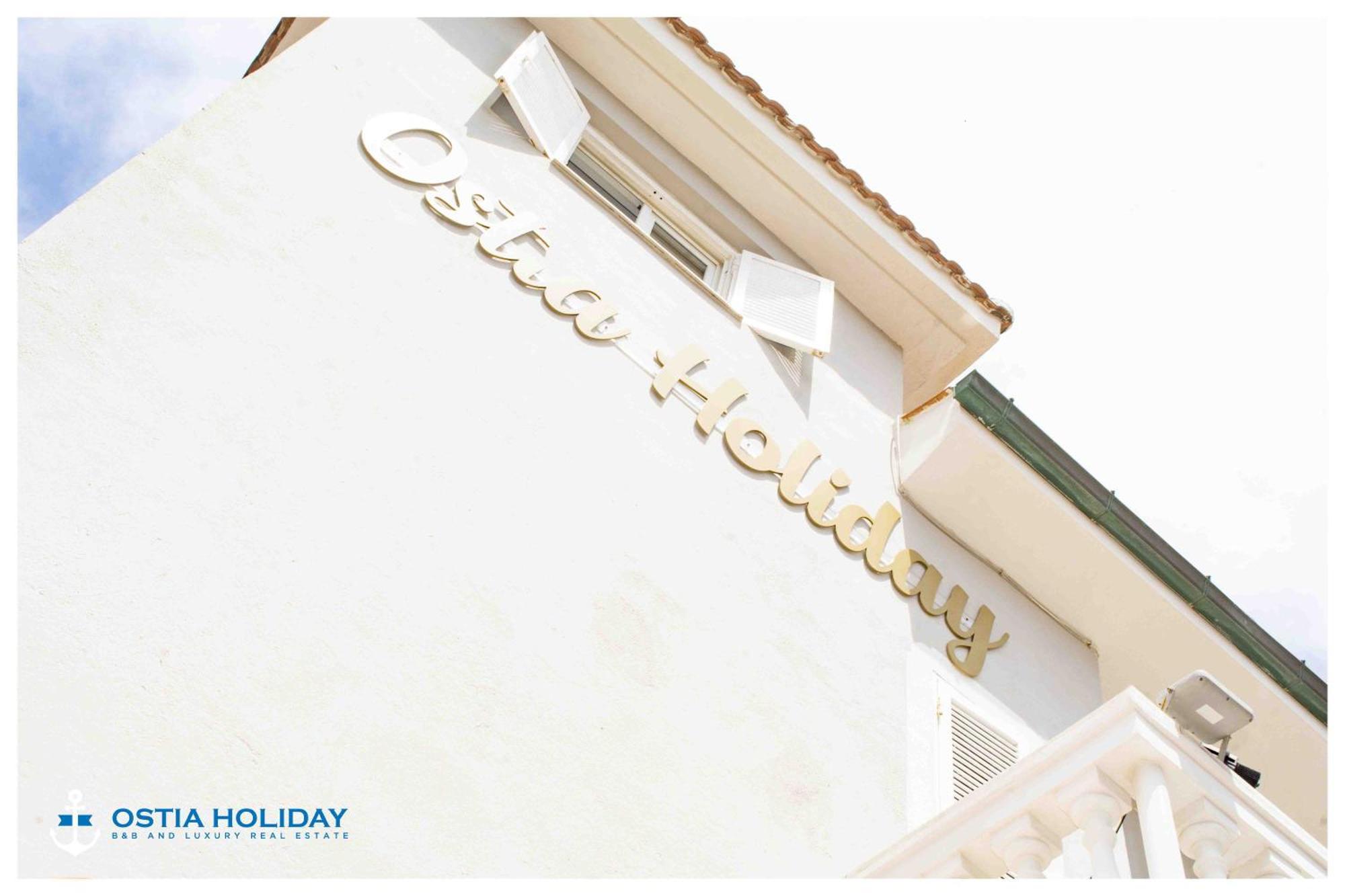 Ostia Holiday Greed Palace Екстериор снимка